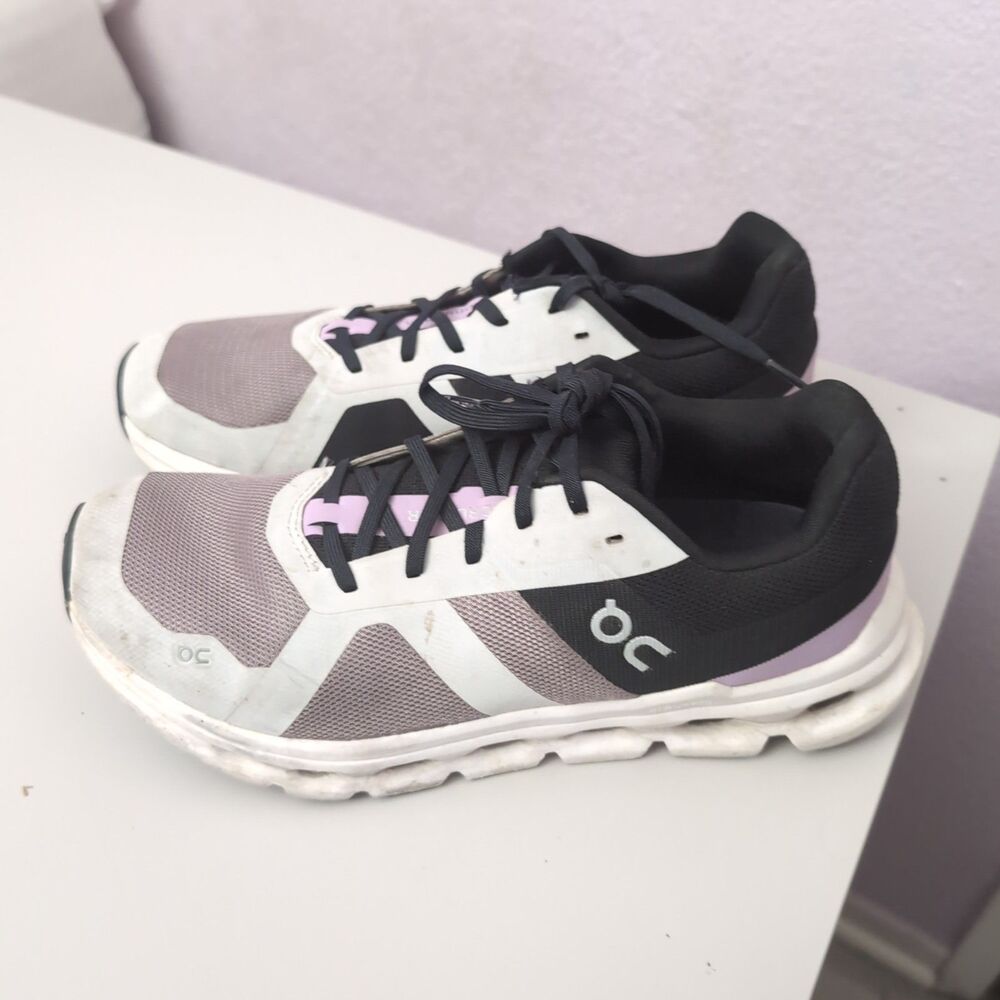 On Running Cloudrunner Shoes Women Size 10 White Black Purple